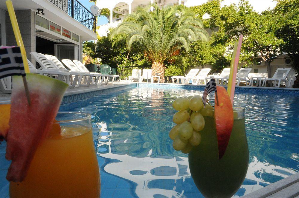 Pegasus Hotel Hanioti Esterno foto