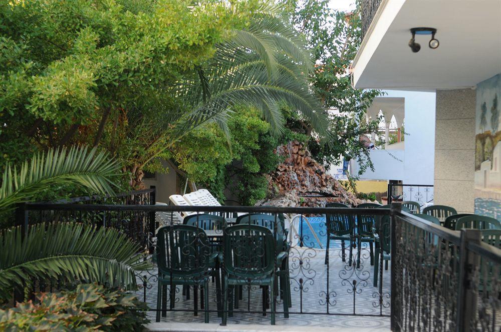 Pegasus Hotel Hanioti Esterno foto