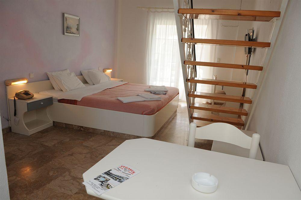 Pegasus Hotel Hanioti Esterno foto
