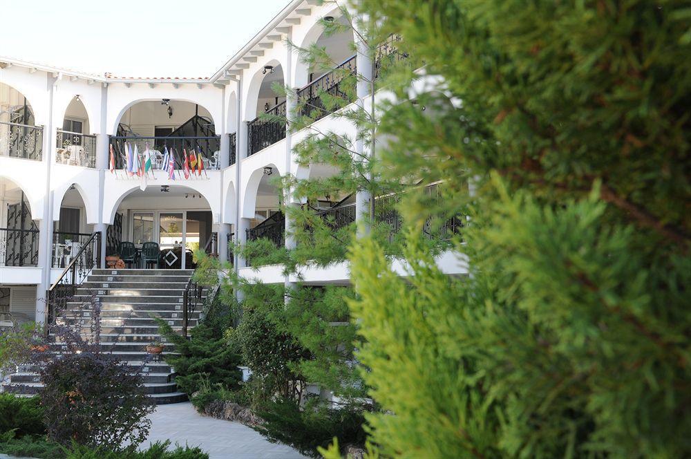 Pegasus Hotel Hanioti Esterno foto
